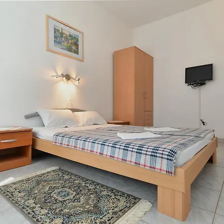 Bozo 1631 * Fažana