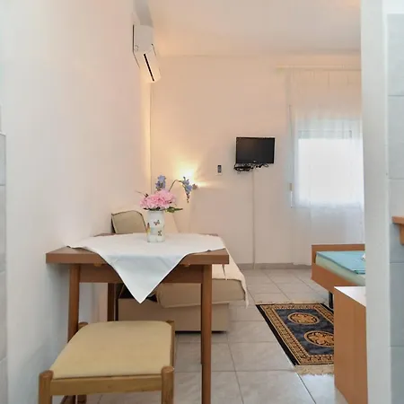 Apartament Bozo 1631 Fažana