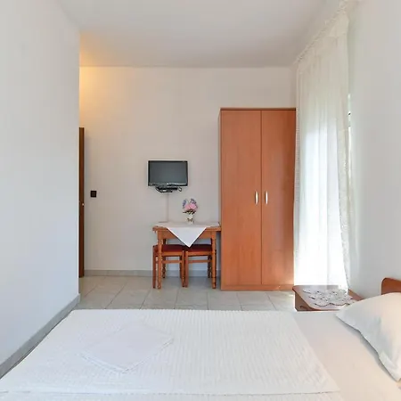Apartament Bozo 1631 Fažana